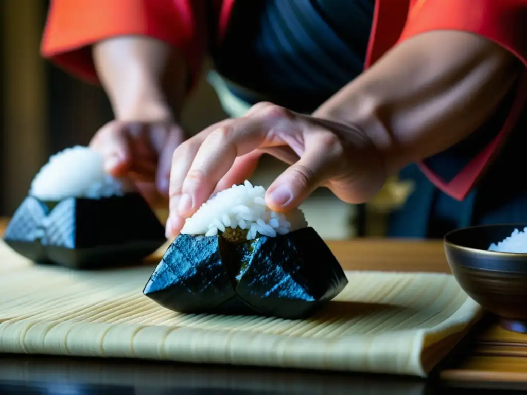 Manos de samurái creando onigiri: maestría y precisión en la cocina samurai con arroz